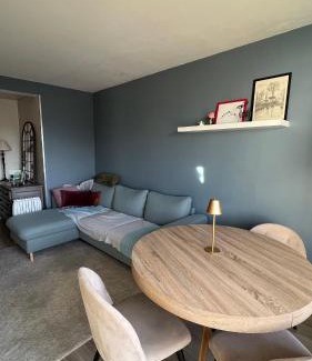 L'Hay-les-Roses Apartment | L'Hay-les-Roses proche RER Paris