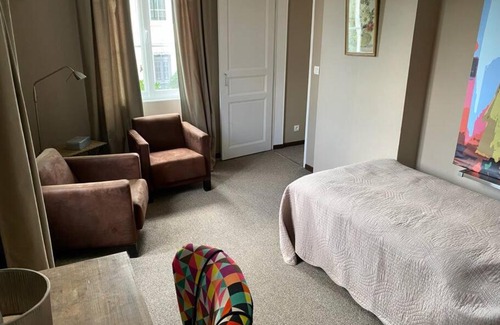 Sainte-Honorine-des-Pertes House | L’honorine, entre Port-en-bessin et Omaha Beach