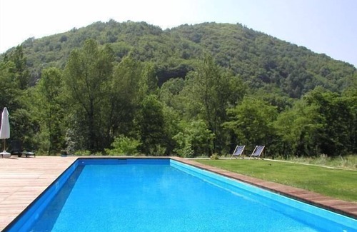 Le Tech Apartment | L'Horizon" flat with fireplace