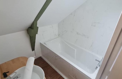 Pontivy House | L'Imperial - Pavillon - T3 Spacieux