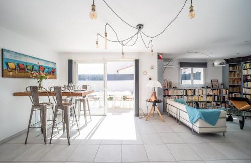 Pia House | L'impertinente - Maison climatisée avec jacuzzi