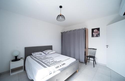 Pia House | L'impertinente - Maison climatisée avec jacuzzi
