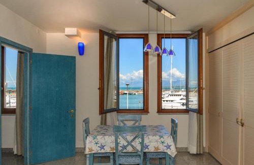 Marina di Pisa Hotel | L'incanto Di Boccadarno