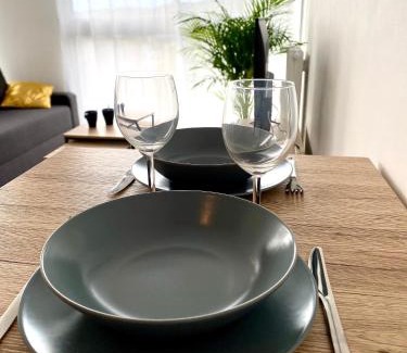 Coteaux Ouest Apartment | L'INDUSTRIEL CHIC, 2 PIECES AVEC VU IMPRENABLE SUR ROUEN