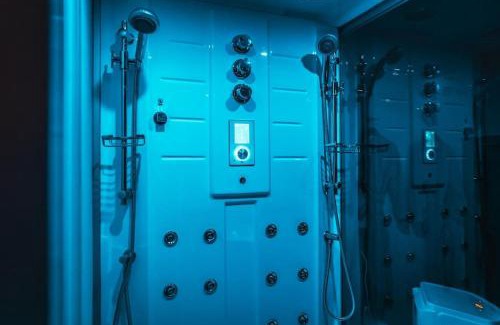 Saint-Pol-sur-Mer Apartment | L'intimiste