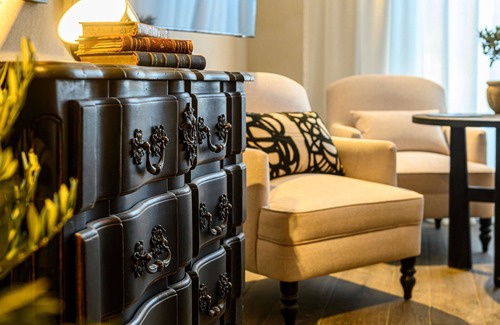 L'Isle-sur-la-Sorgue Hotel | L'Isle de Leos Hotel & Spa - MGallery Collection