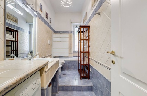 Tuscolano Apartment | L&L - Central charming 2-Bdr!