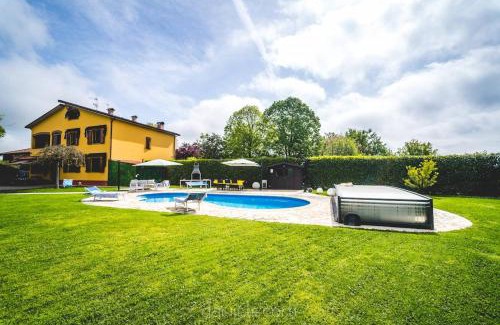 Borgatella Villa | L'Oasi nei Pati - Piscina - Parcheggio Privato