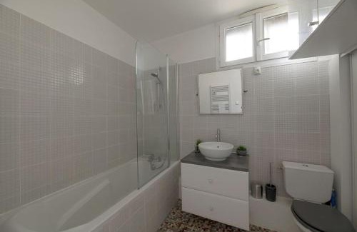 Fougeres - Sevigne Apartment | L'Odorico