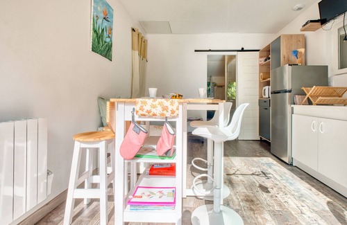 Riberac Apartment | L'oiseau Du Paradis – A Haven of Peace at the Gates of Ribérac