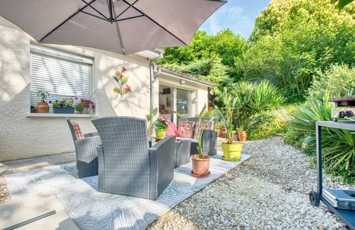 Riberac Apartment | L'oiseau Du Paradis – A Haven of Peace at the Gates of Ribérac