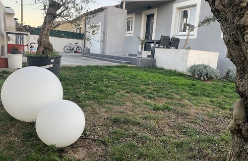 Pezens Villa | L'oliveras