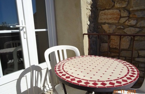 La Rochegiron Cottage | L'Olivier, charming gîte with swimming pool in Provence near Banon