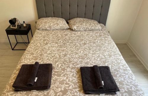 Deuil-la-Barre Apartment | L'Olympe de Deuil 10 min de Paris 1 min de la gare