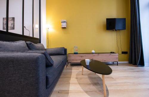 Terreaux - Bat d'argent Apartment | L'Opéra 10 - Beau studio avec balcon - Opéra