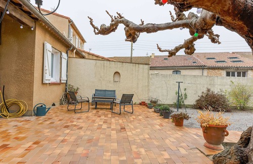 Peyriac-de-Mer House | L'Oppidum - Three Bedroom House, Sleeps 8