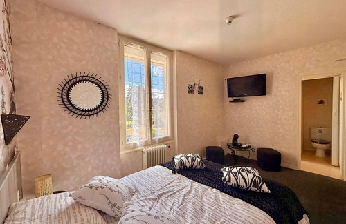 Vibraye House | L'Orée des Rêves et des Mets