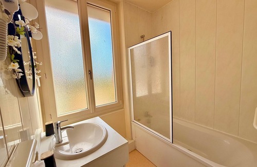 Vibraye House | L'Orée des Rêves et des Mets