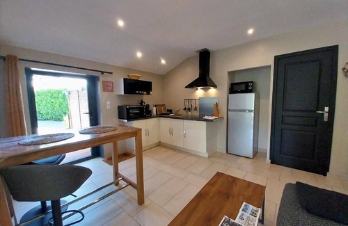 Surzur Apartment | "L'Orée - Private SPA - Quiet location