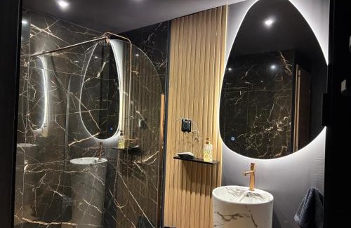 La Chaussee House | L'Or du Temps Tentation Gite romantique proche de Dieppe