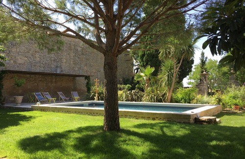 Montagnac Villa | "L'ORANGERIE" SUITE of 70 M2 with direct access to the POOL - 1 to 4 Pers