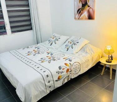 Cayenne Apartment | L OREE DU BOIS