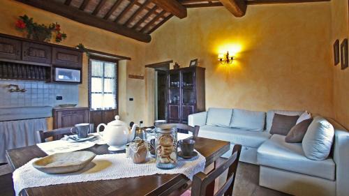 Pieve Fosciana House | L'Ormasso