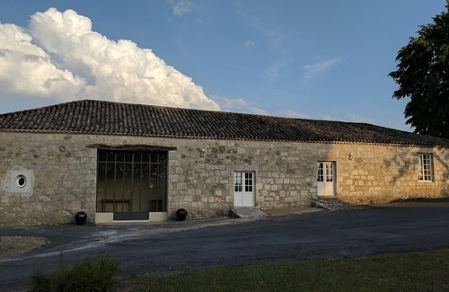 Saint-Colomb-de-Lauzun Villa | L'Ostau, Charming and Pool, 6p in Périgord, 135m2