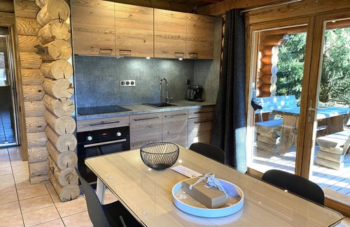 La Bresse Ski Chalet | L'OURS BLANC Chalet en rondins