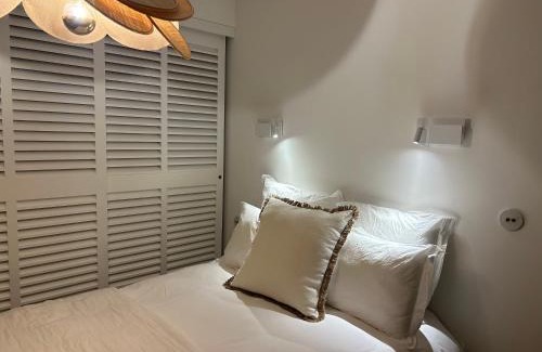 Village of Castellet House | L'OUSTAOU BELLO VISTO