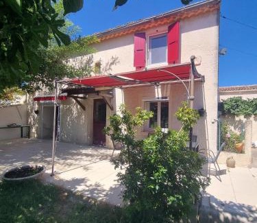 Valreas House | L'Oustau de Maître Potager