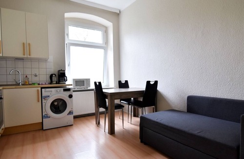 Leverkusen Apartment | L11a cozy 1 room apartment, 38sqm, 1 living/bedroom, max. 3 persons