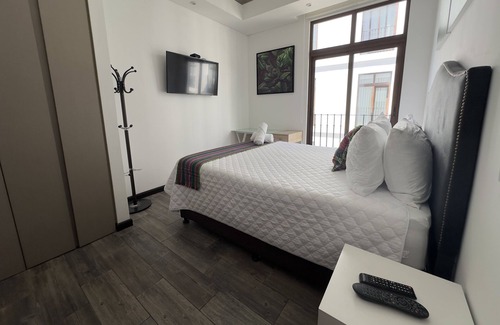Zona 16 Apartment | L1C - Apto in Cayala for 4 guests
