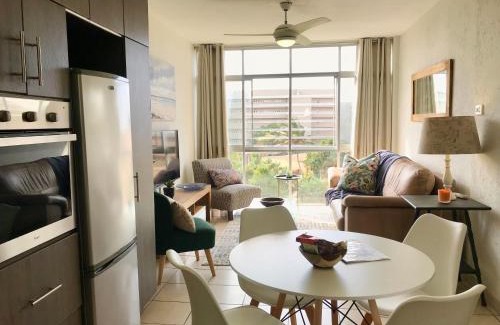 Ballito Apartment | La Ballito Beachfront Breakaway