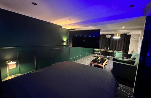 Quartier Vieux Marche-Cathedrale Apartment | La Balnéo