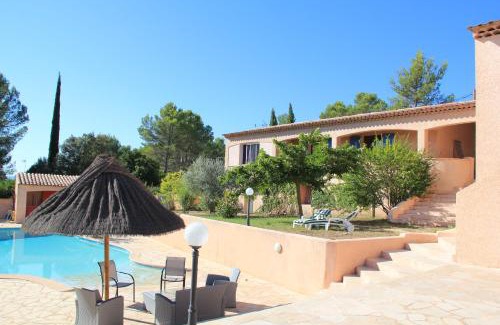 Draguignan Bed & Breakfast | La Bastide Des Selves