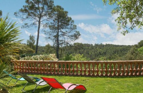Entrecasteaux Villa | La Bastide Romaine