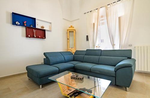 Montalbano Apartment | La Bella Zia House