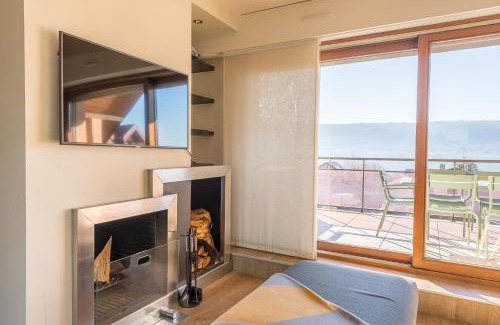 Veyrier-du-Lac Apartment | La Belle Brune, Exceptionnelle vue lac et Spacieuse terrasse - Une Exclusivité LLA Selections depuis 2018