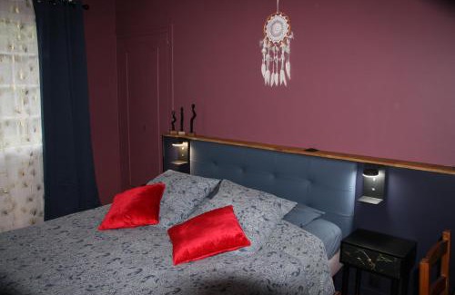 Bretagne-de-Marsan Bed & Breakfast | La Belle Chaumière