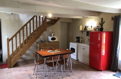 Savonnieres Cottage | La Belle Epoque et sa Bergerie