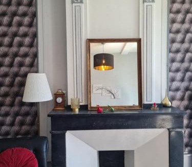 Foix Apartment | La Belle Epoque, grand appartement en centre-ville