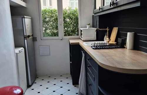 Fabron Apartment | La Belle Fantastic apartment with full sea view, spacious rooms