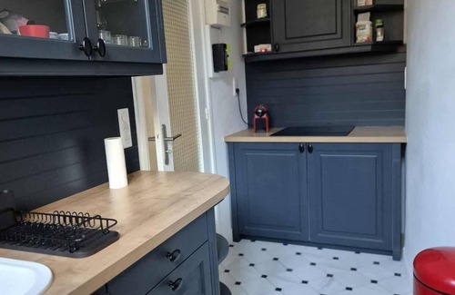 Fabron Apartment | La Belle Fantastic apartment with full sea view, spacious rooms