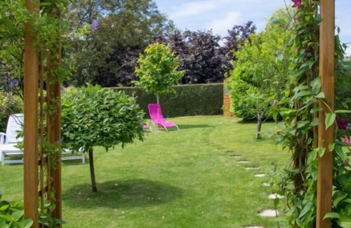 Henon House | La Belle Issue - HENON