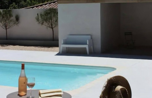 Vals-les-Bains Villa | La Belle Vie in the Ardèche, large family holiday home for 12 people with private swimming pool