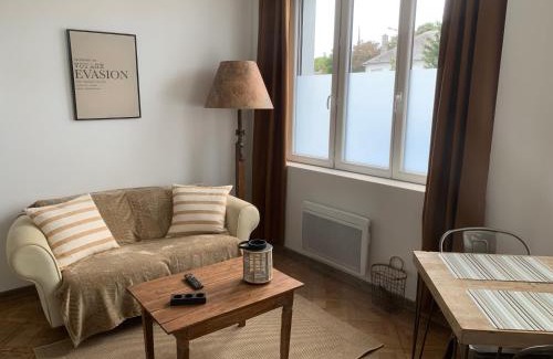 Amiens Apartment | LA BERGE