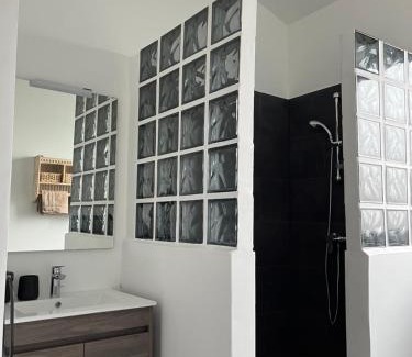 Amiens Apartment | LA BERGE