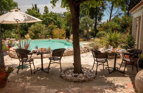 Tourbes Bed & Breakfast | La Bergerie De Laval