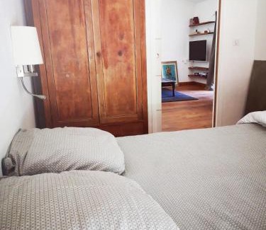 Pierrerue House | La bergerie de Lucie